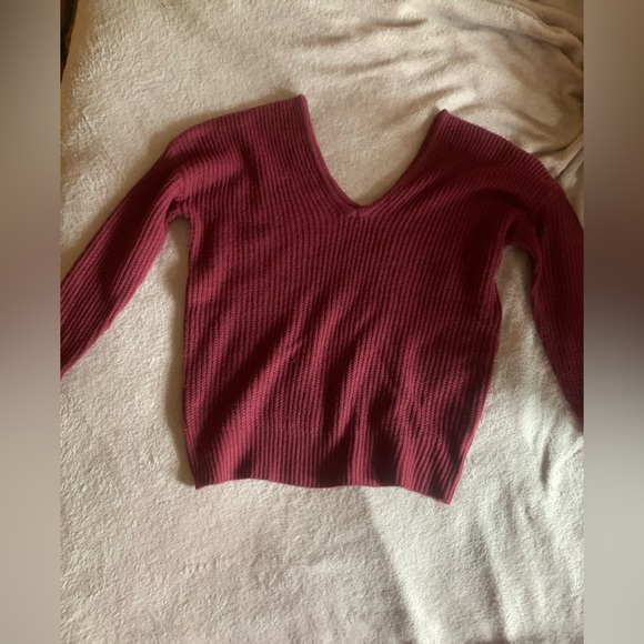 CHUNKY V NECK SWEATER - Picture 1 of 2